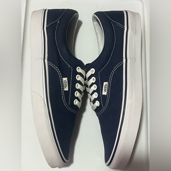 Vans Other - Vans Men's Navy Sneakers, Size 9.5